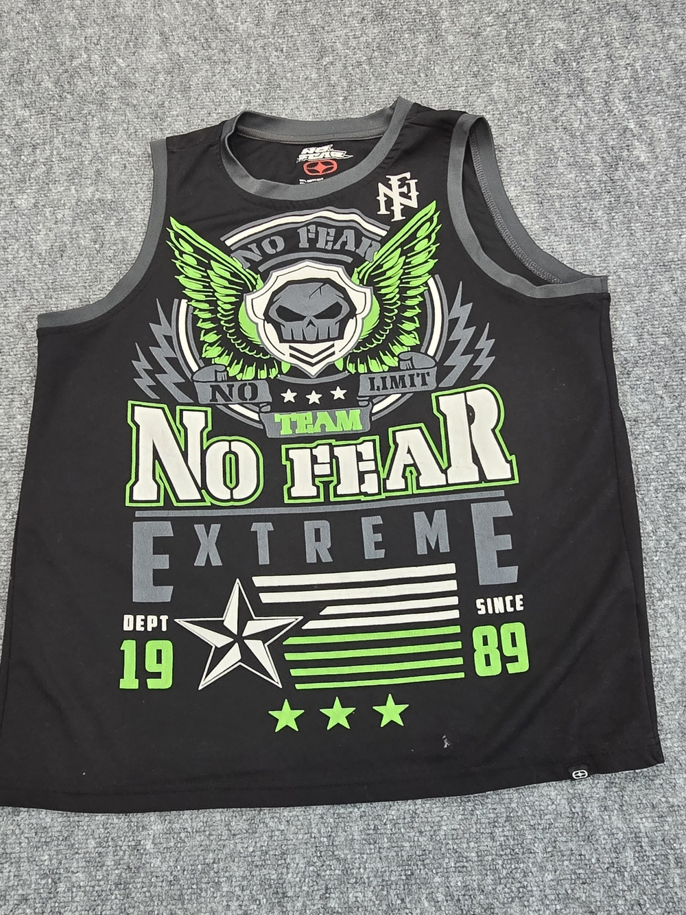 No Fear Mens Medium Black Skull Graphic Tank Top Neon Green Sleeveless Y2K